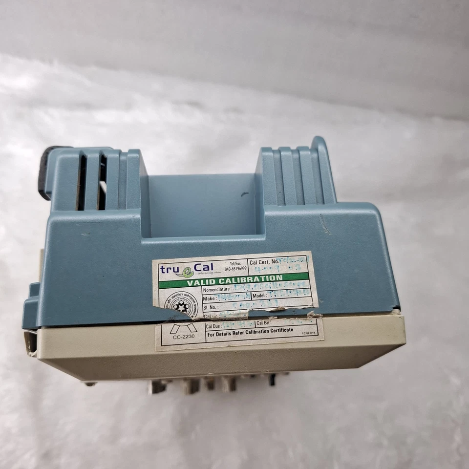 TEKTRONIX TBS 1072B DIGITAL OSCILLOSCOPE 70MHz 1 GS/s TBS1072B